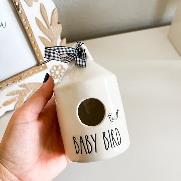 Rae Dunn | Baby Bird Ceramic Round Birdhouse Decor 5.5" - Picture 2 of 4